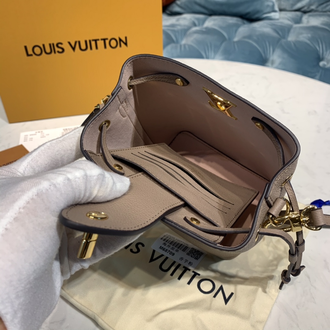 Louis Vuitton NANO LOCKME BUCKET Shoudler Bag M69205 Greige Beige